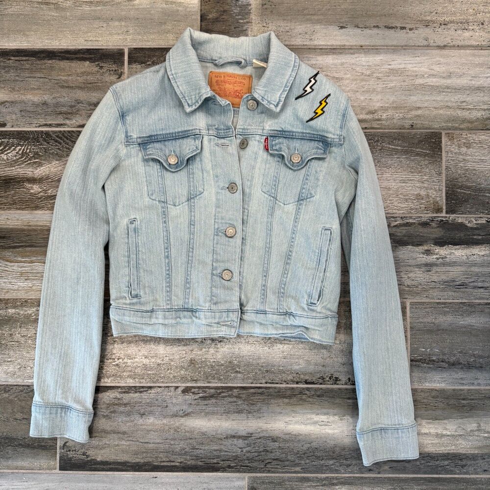 Levi Trucker Jacket Size S Faded light Denim Cute Patches Cropped Urban Style S